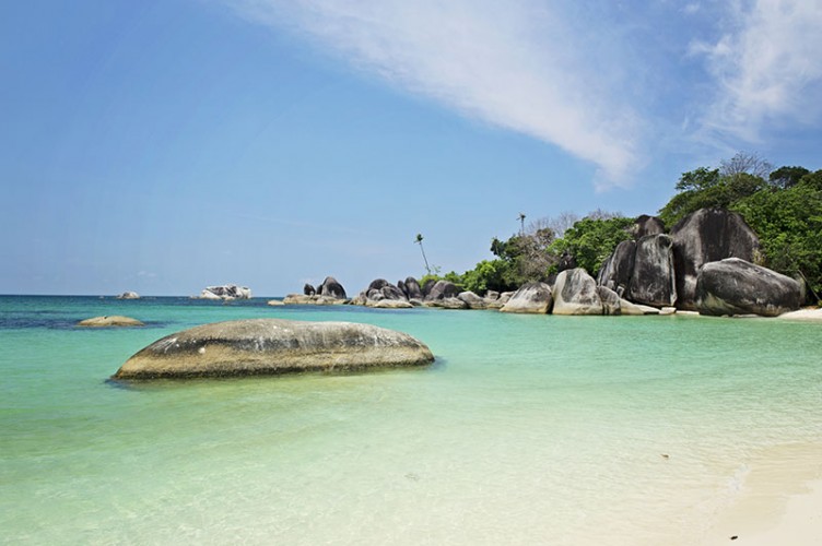 wisata 4 hari 3 malam belitung